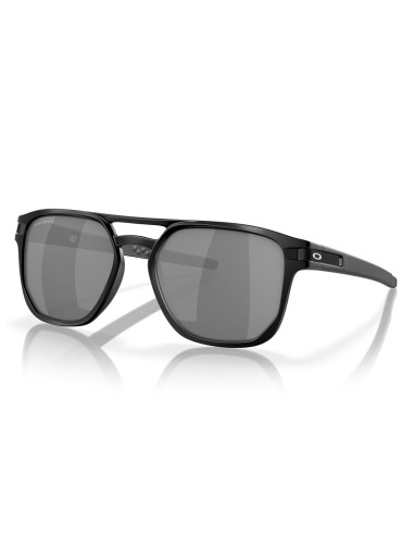 Latch Beta Matte Black/Prizm Black Polarized Sunglasses est présent 